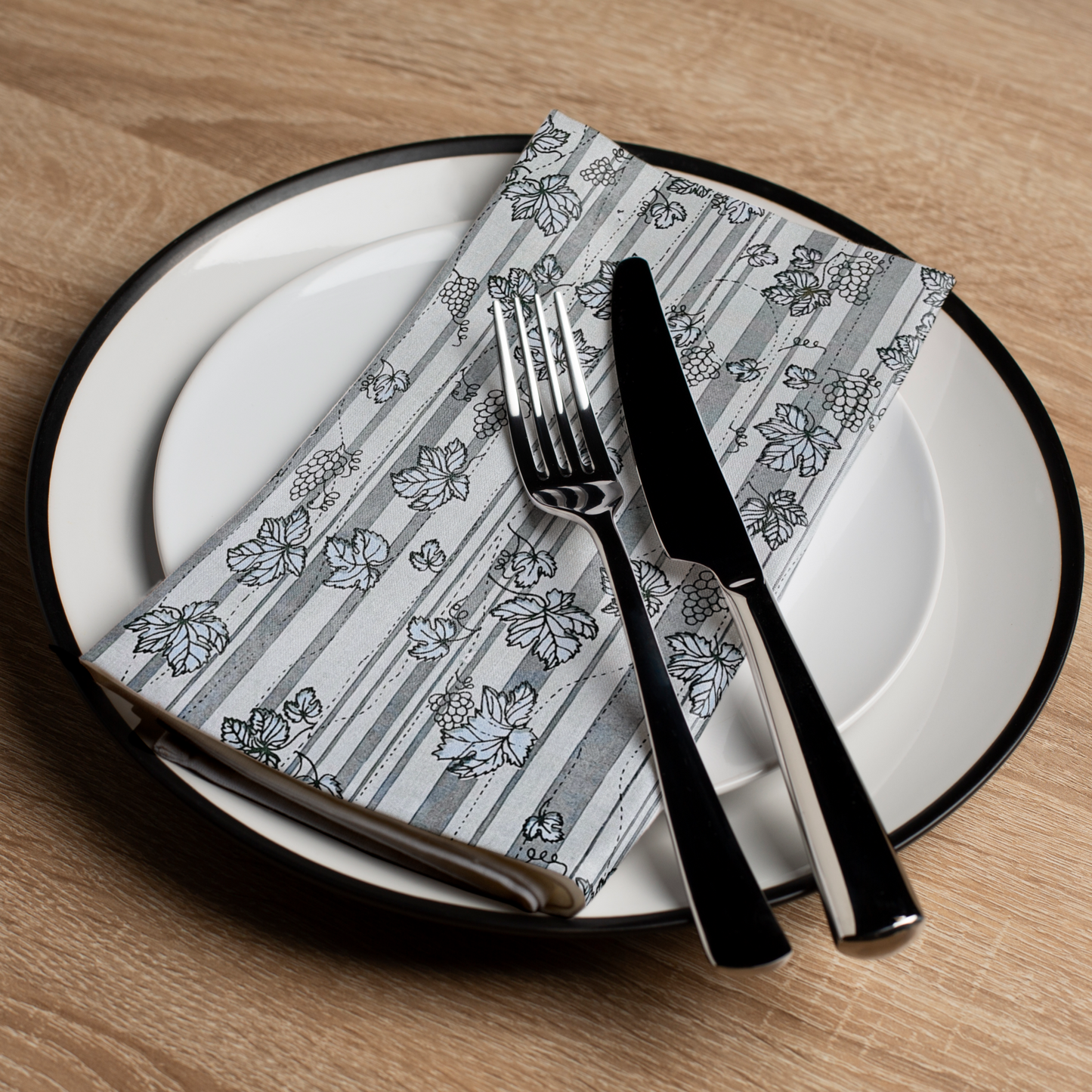 Entwine, Table Linen