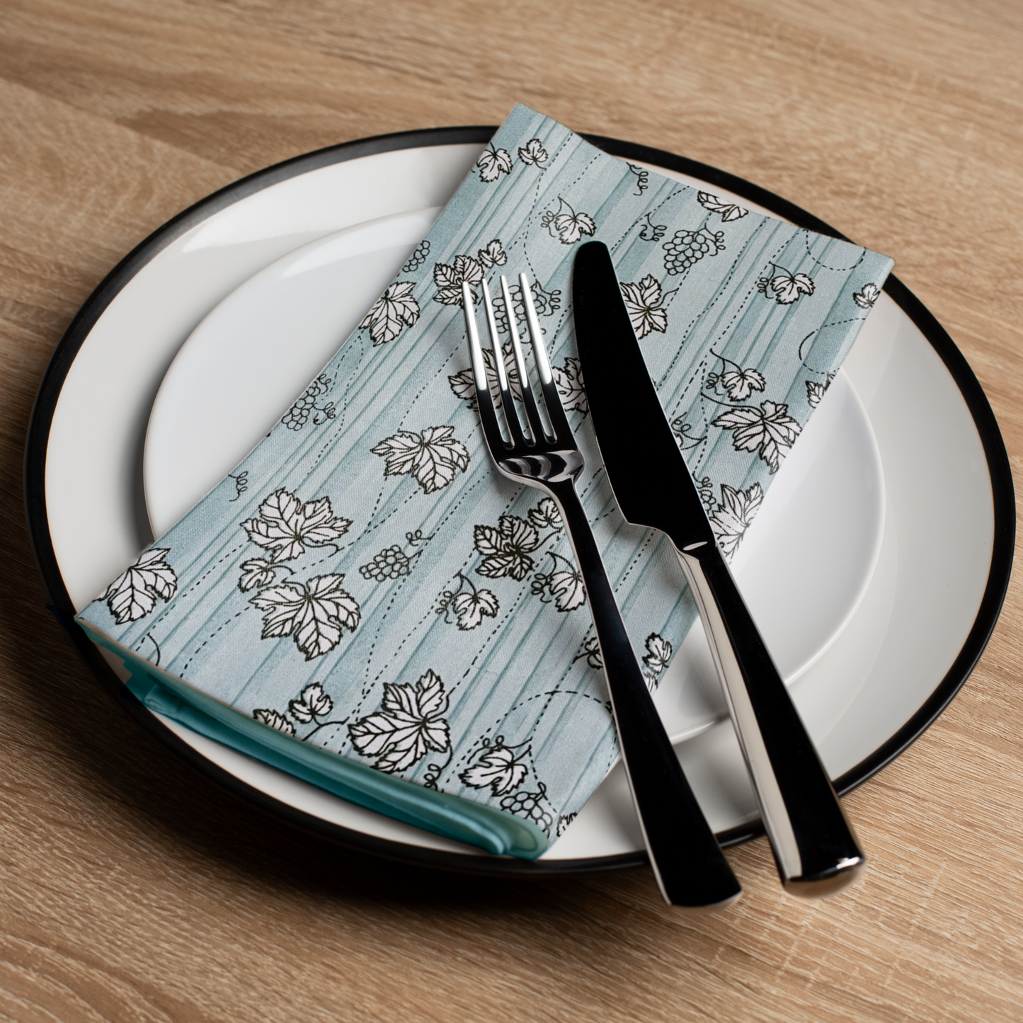 Entwine, Table Linen
