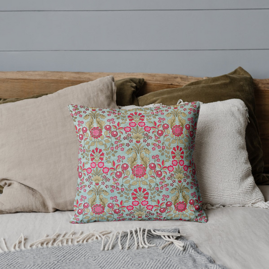 Thrive, Pillow